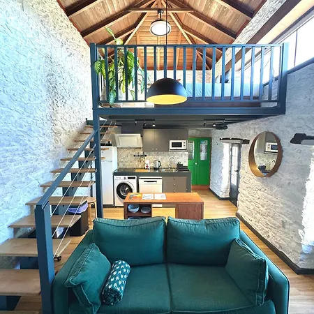 Meerblick - Exklusives Loft Mit Terrassen & Hot-tub Casa de Férias Fajã da Ovelha
