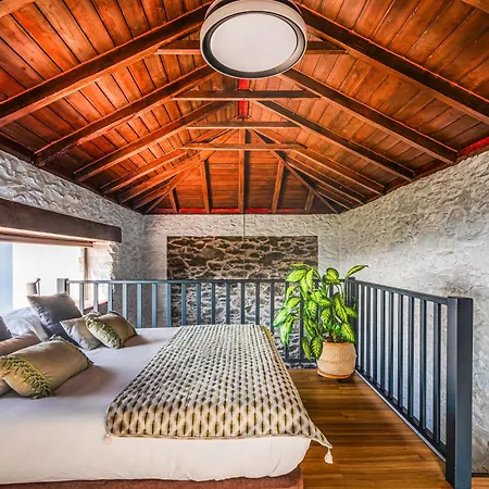 Meerblick - Exklusives Loft Mit Terrassen & Hot-tub Fajã da Ovelha