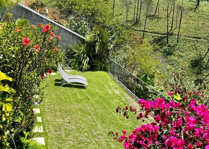 Holiday home Meerblick - Exklusives Loft Mit Terrassen & Hot-tub Faja da Ovelha